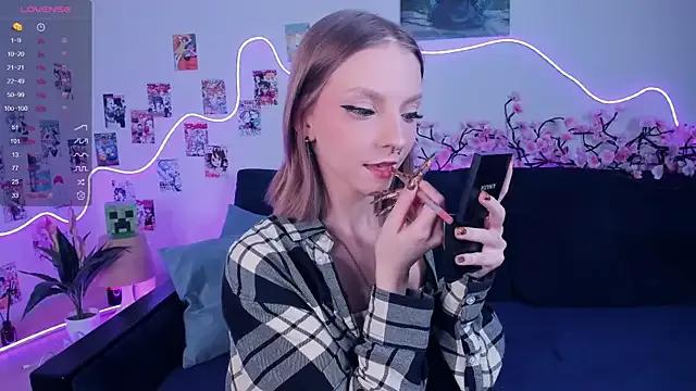 Golden_dawn from StripChat is Freechat