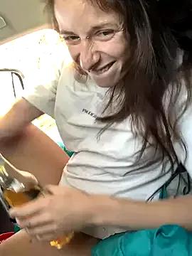 GoldenPussy1329 from StripChat is Freechat