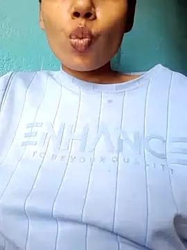 goldi_girl_ from StripChat is Freechat
