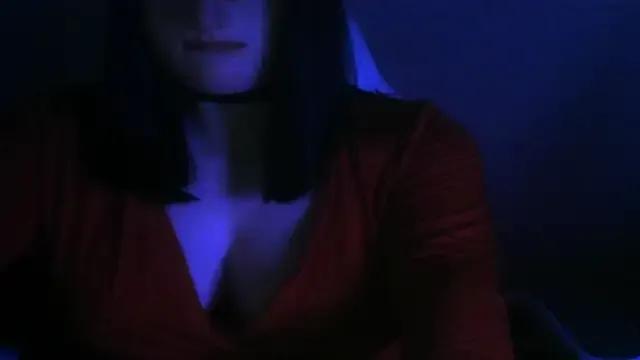 GothQueenCatrianna from StripChat is Freechat