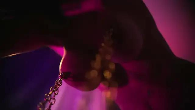 grayce_blossoms_24 from StripChat is Freechat