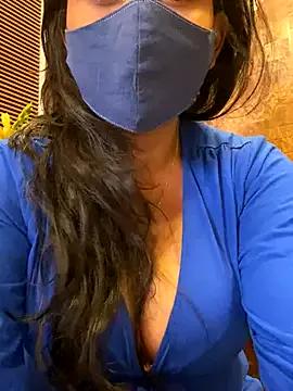 HaaniKaur from StripChat