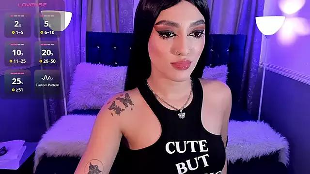 hallsredd from StripChat