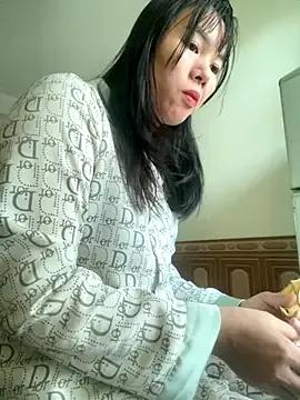 hanaa-show from StripChat is Freechat