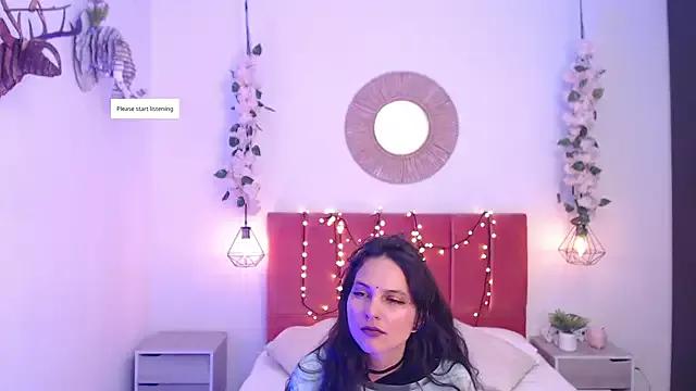 hanabi_gh from StripChat