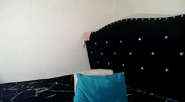 hanamor from StripChat
