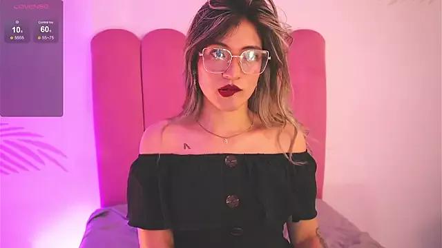 Checkout girls naked models with similar nickname. Cute sexy Free Models.