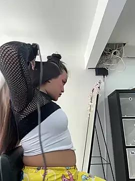 HannaaSweet_ from StripChat is Freechat