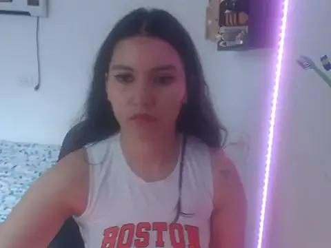 HannaKlein from StripChat is Freechat
