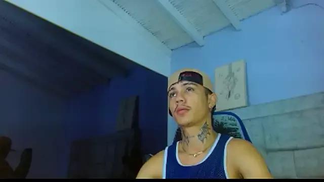 HannibalLester from StripChat is Freechat