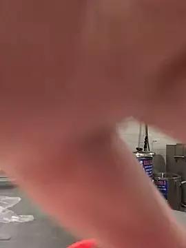 HannieBunnie from StripChat