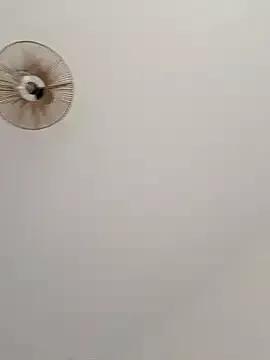 HappyAnissa from StripChat
