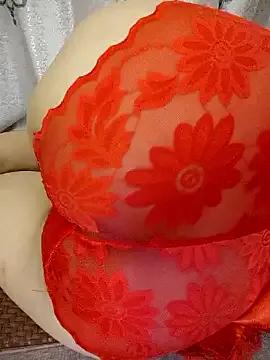 Haralushiaaa from StripChat is Freechat