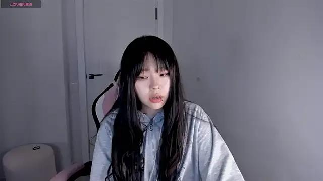 Hee_young11 from StripChat