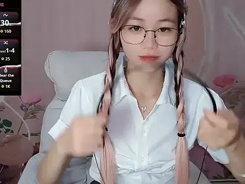 HeIlo-Honey from StripChat is Freechat