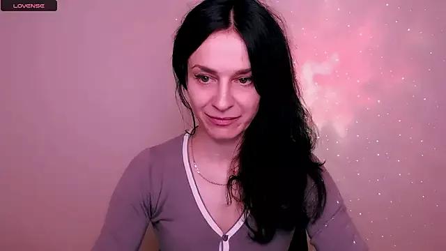 HelenaTemch_ from StripChat is Freechat