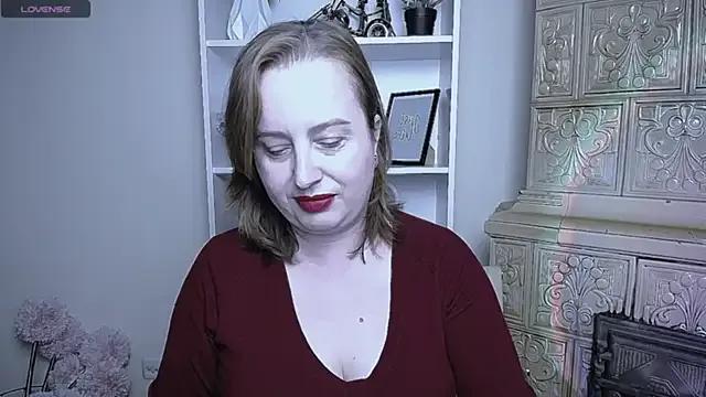 HelenFl from StripChat