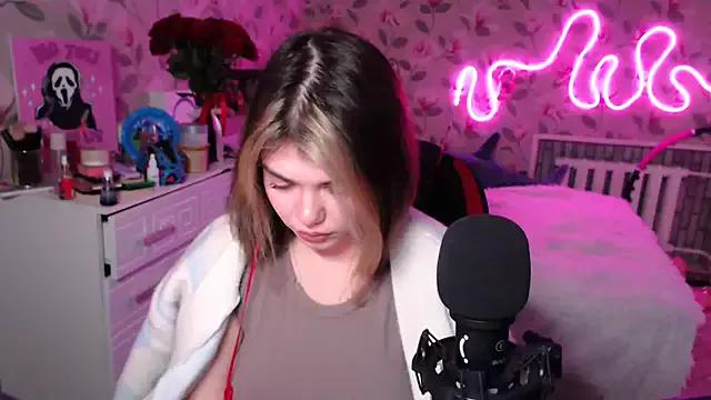 Helengilmor from StripChat