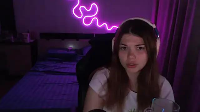 Helengilmor from StripChat