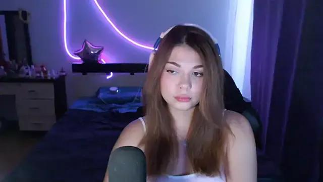 Helengilmor from StripChat