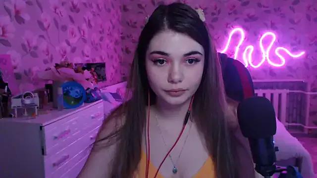 Helengilmor from StripChat