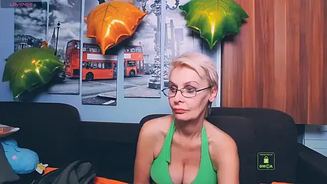 HelgaHimmell from StripChat is Freechat