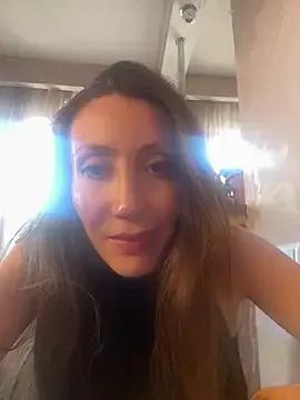 HellaryTourent from StripChat is Freechat