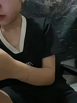 hhoangthien2602td from StripChat