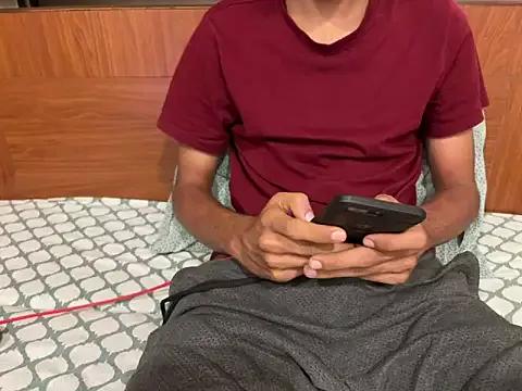 HiddenDesireX from StripChat