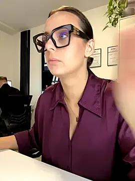 Hii_Lolla from StripChat