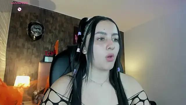 Hilarin__ from StripChat is Freechat