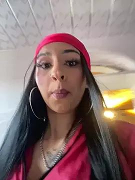 Hilary_pinkk from StripChat is Freechat