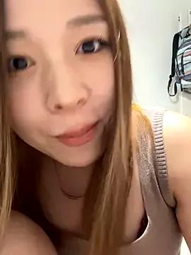 HINANO888 from StripChat is Freechat