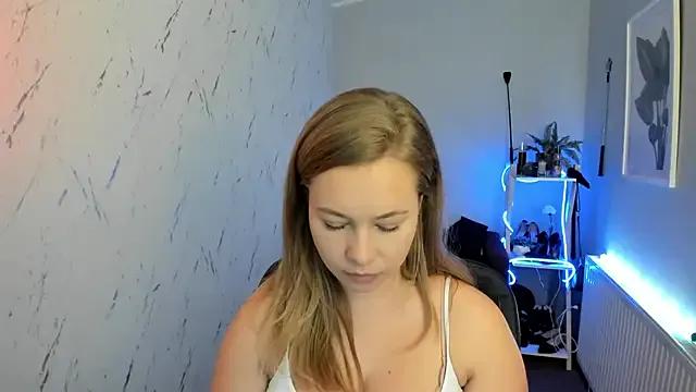 Checkout girls naked models with similar nickname. Cute sexy Free Models.