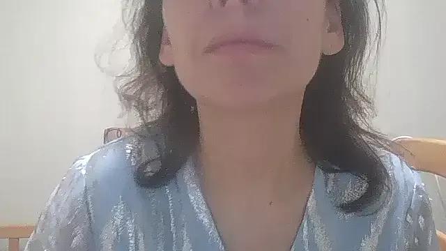 HollyJewel from StripChat