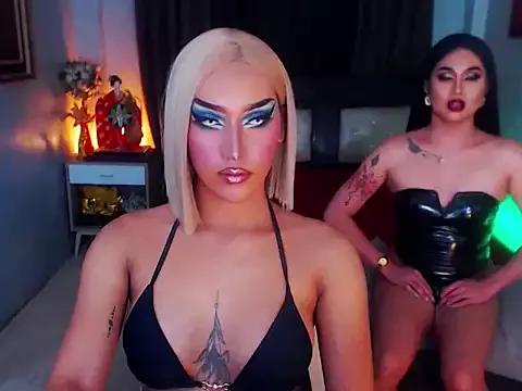 HollyTamara from StripChat is Freechat