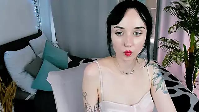 Checkout girls naked models with similar nickname. Cute sexy Free Models.