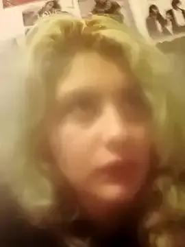 Hollywouldd from StripChat is Freechat