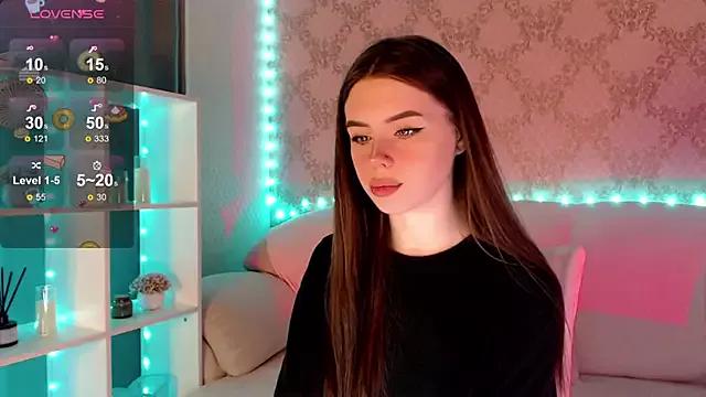 HolyMiax from StripChat is Freechat