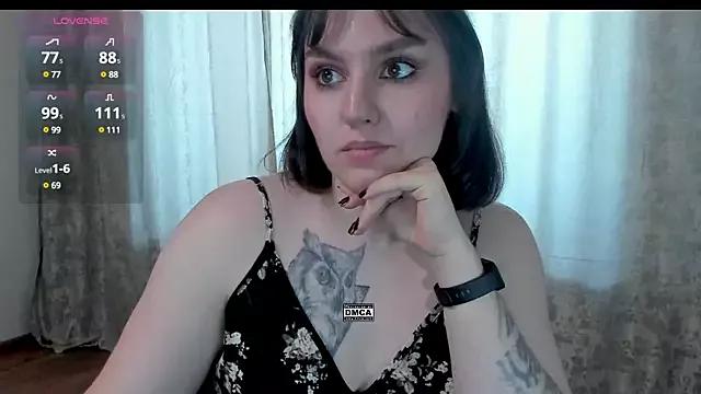 Hoot_owl_cb from StripChat is Freechat
