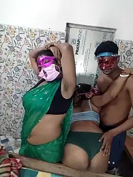 Horney_couple_4 from StripChat is Group