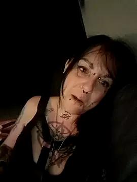 Horny_Gothgirl from StripChat is Freechat
