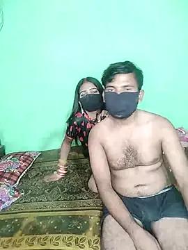 HOT-SUMAN-BABY from StripChat is Freechat