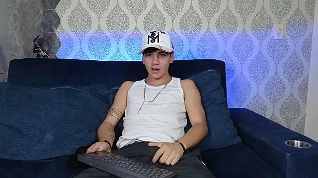 hot_boytwink from StripChat is Freechat