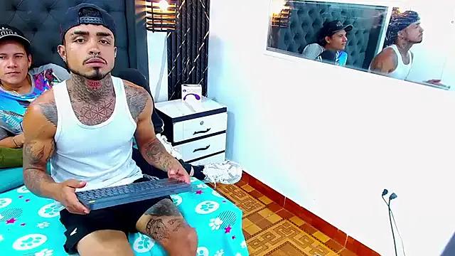 Hot_Latino_x from StripChat is Freechat