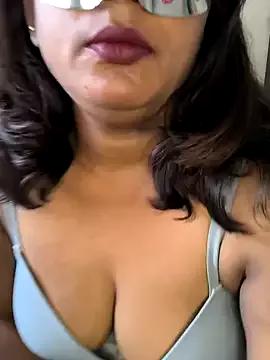 Hotcouple1996 from StripChat is Freechat