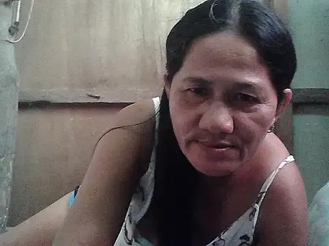 hotmama_063 from StripChat is Freechat