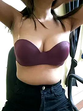 Hottest_Girl_Everr from StripChat is Freechat