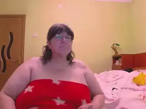 HugeTits from StripChat