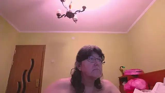 HugeTits from StripChat